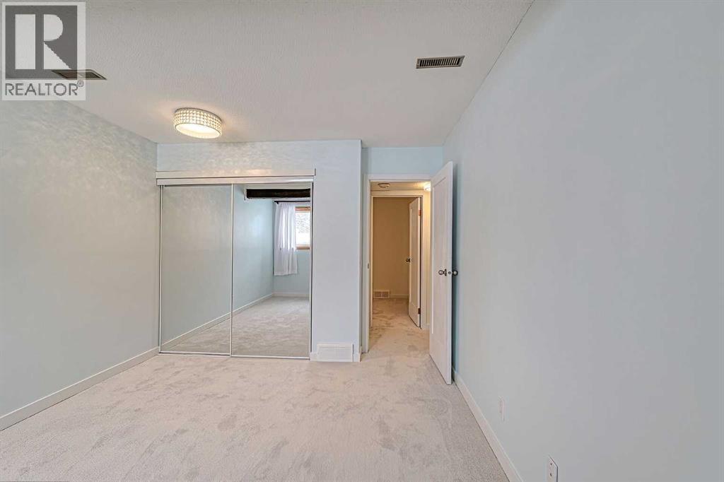 9930 26 Street SW, Calgary, Alberta  T2V 4E9 - Photo 23 - A2297671