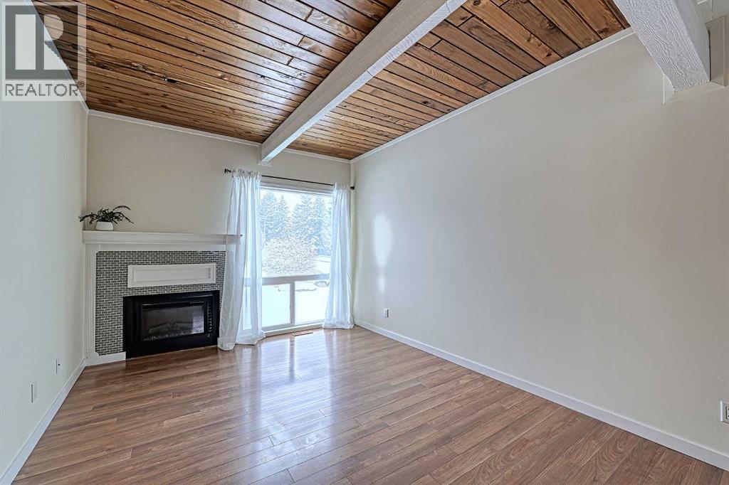 9930 26 Street SW, Calgary, Alberta  T2V 4E9 - Photo 6 - A2297671