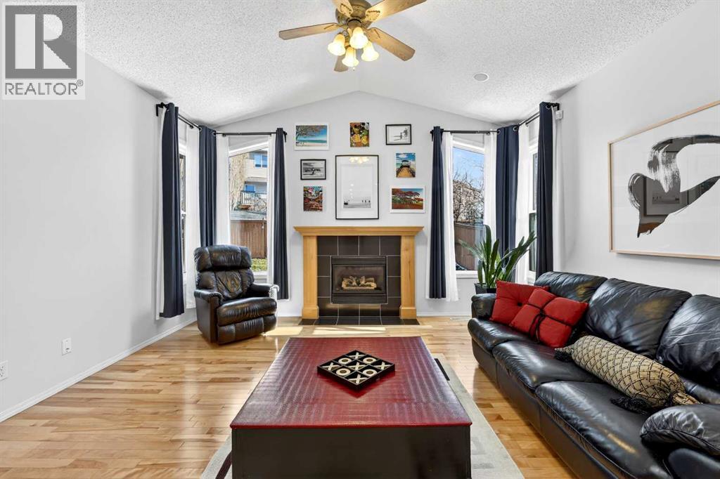 865 Citadel Way Nw, Calgary, Alberta  T3G 4W1 - Photo 5 - A2303748