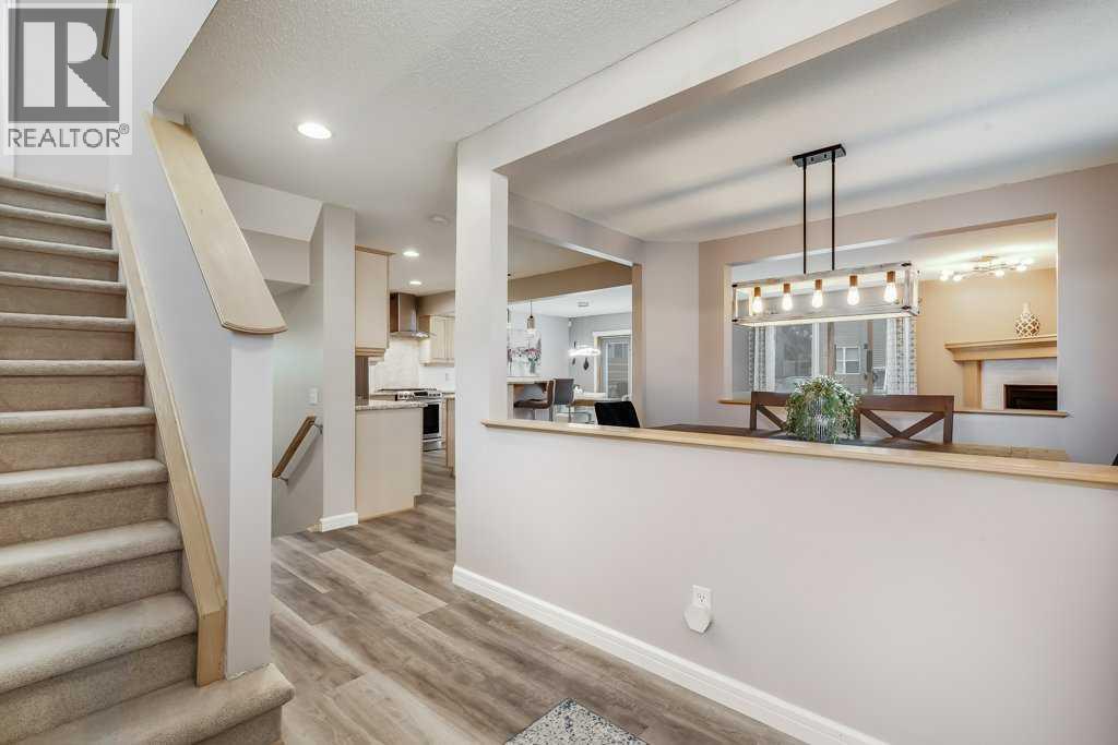138 Sagewood Landing SW, Airdrie, Alberta  T4B 3N4 - Photo 4 - A2305758