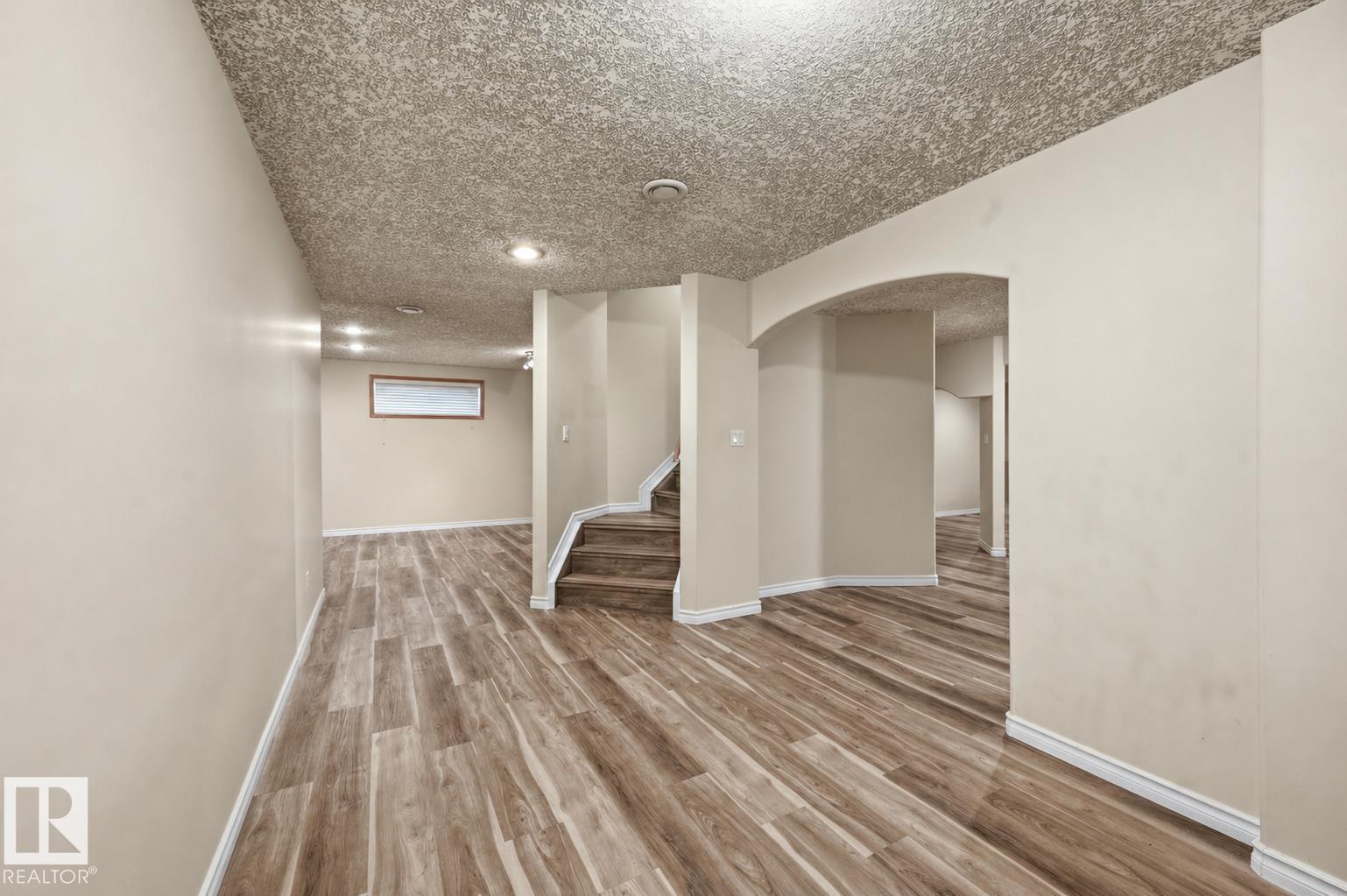 10331 156 Av Nw, Edmonton, Alberta  T5X 6B4 - Photo 42 - E4485396