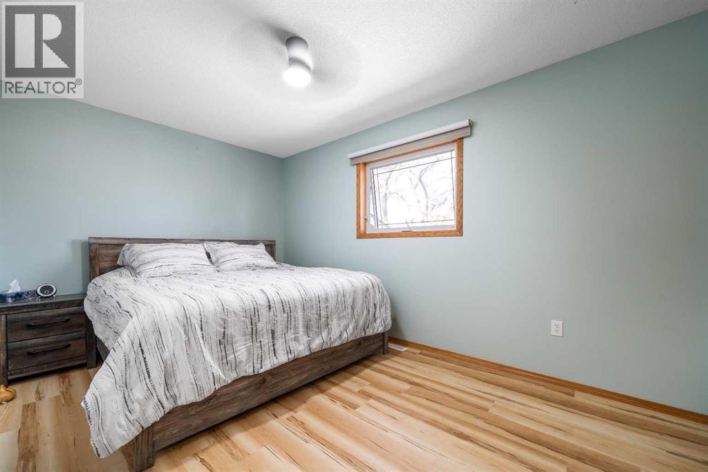 167 3 Street NE, Medicine Hat, Alberta  T1A 5M2 - Photo 16 - A2303364