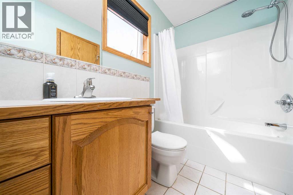 167 3 Street NE, Medicine Hat, Alberta  T1A 5M2 - Photo 26 - A2303364