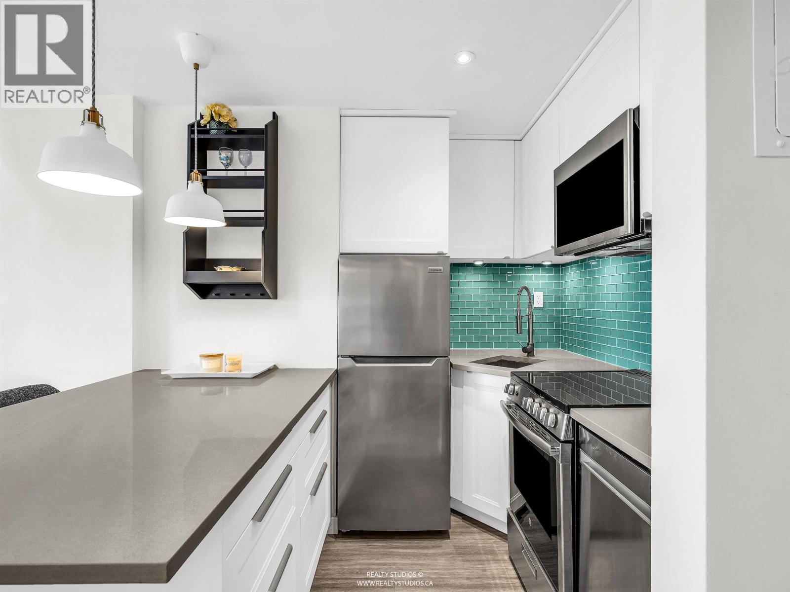 501 1250 Burnaby Street, Vancouver, British Columbia  V6E 1P5 - Photo 3 - R3118422