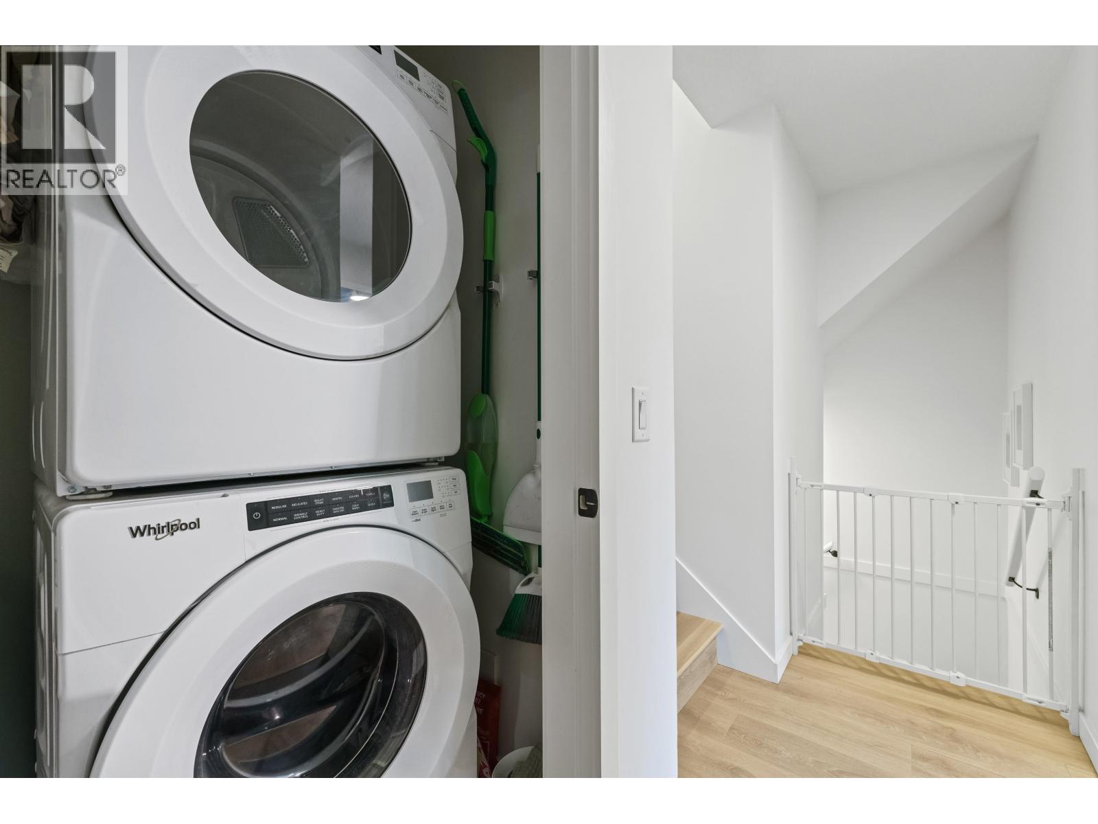 7 533 E 3rd Street, North Vancouver, British Columbia  V7L 1G4 - Photo 31 - R3117650