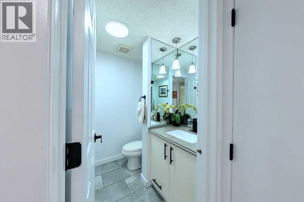 425, 3131 63 Avenue Sw, Calgary, Alberta  T3E 6N4 - Photo 9 - A2307246