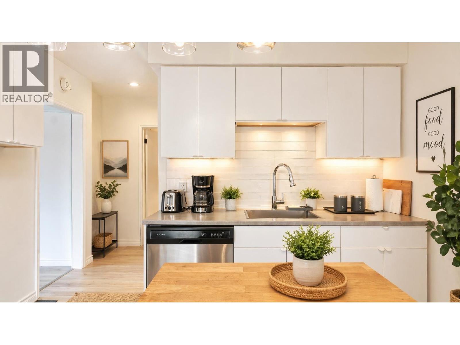 5231 Culloden Street, Vancouver, British Columbia  V5W 3R5 - Photo 9 - R3112987