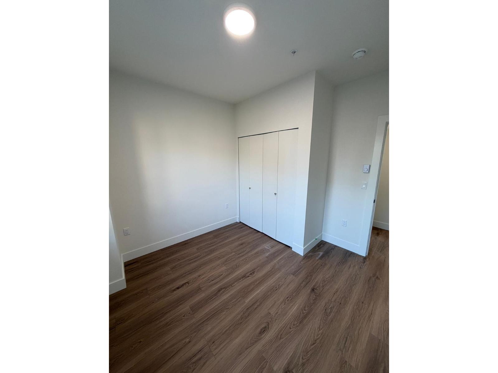 114 15739 Fraser Highway, Surrey, British Columbia  V4N 6Y4 - Photo 3 - R3104208