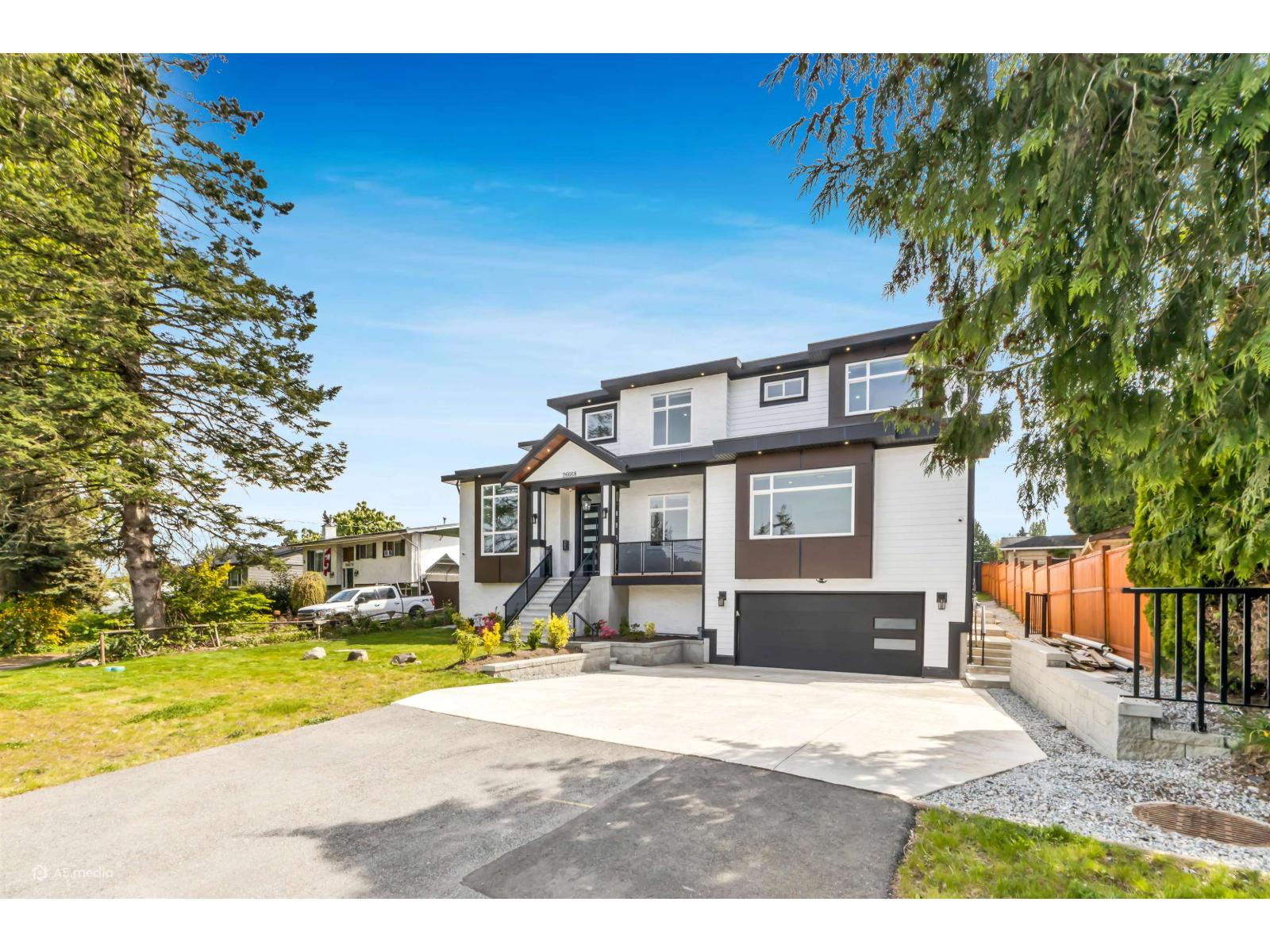 26668 Fraser Highway, Langley, British Columbia  V4W 3C7 - Photo 2 - R3118179