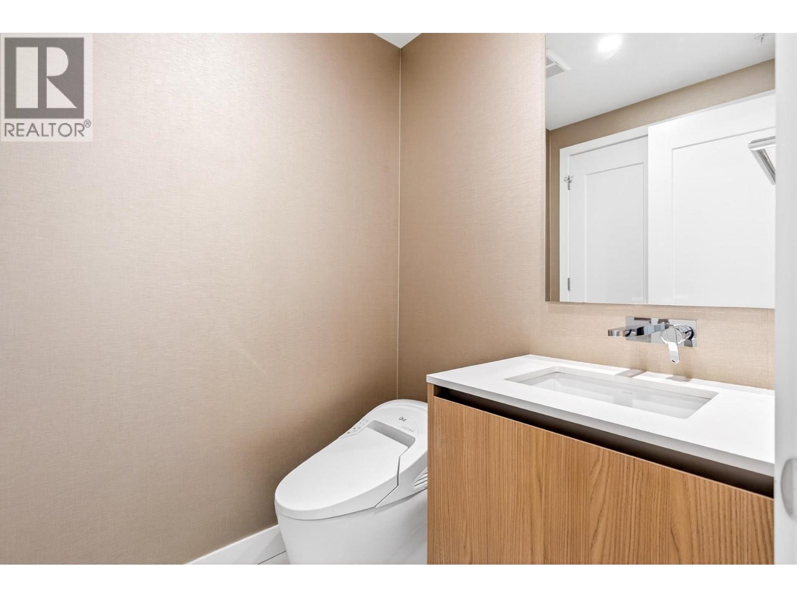 1203 135 E 13th Street, North Vancouver, British Columbia  V7L 0J8 - Photo 34 - R3099358