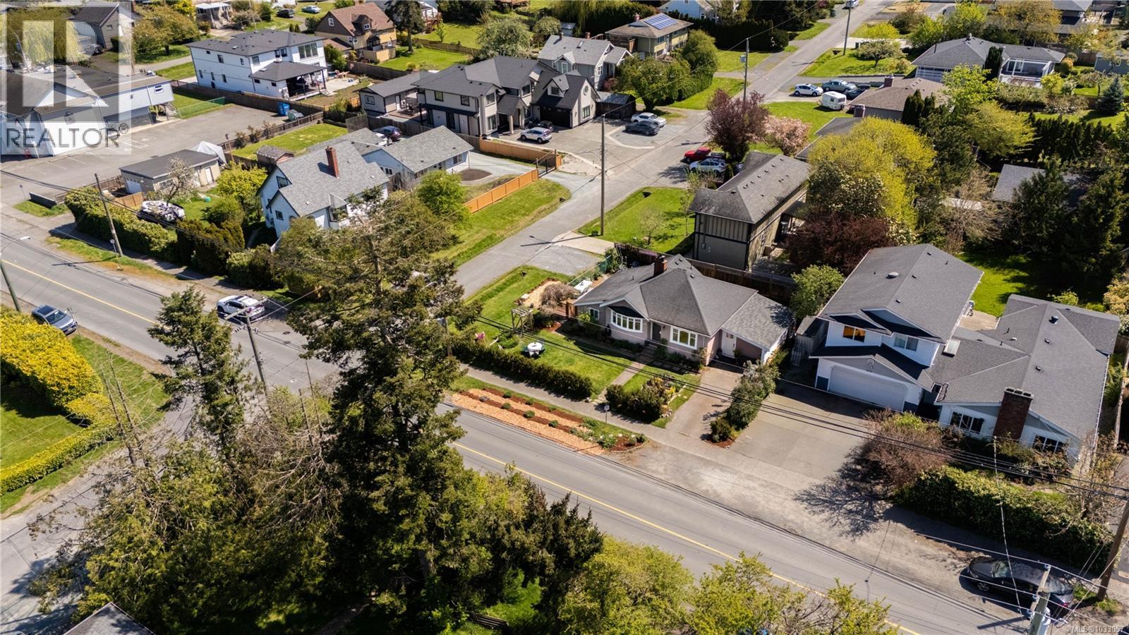 485 Marigold Rd, Saanich, British Columbia  V8Z 4R3 - Photo 40 - 1033057