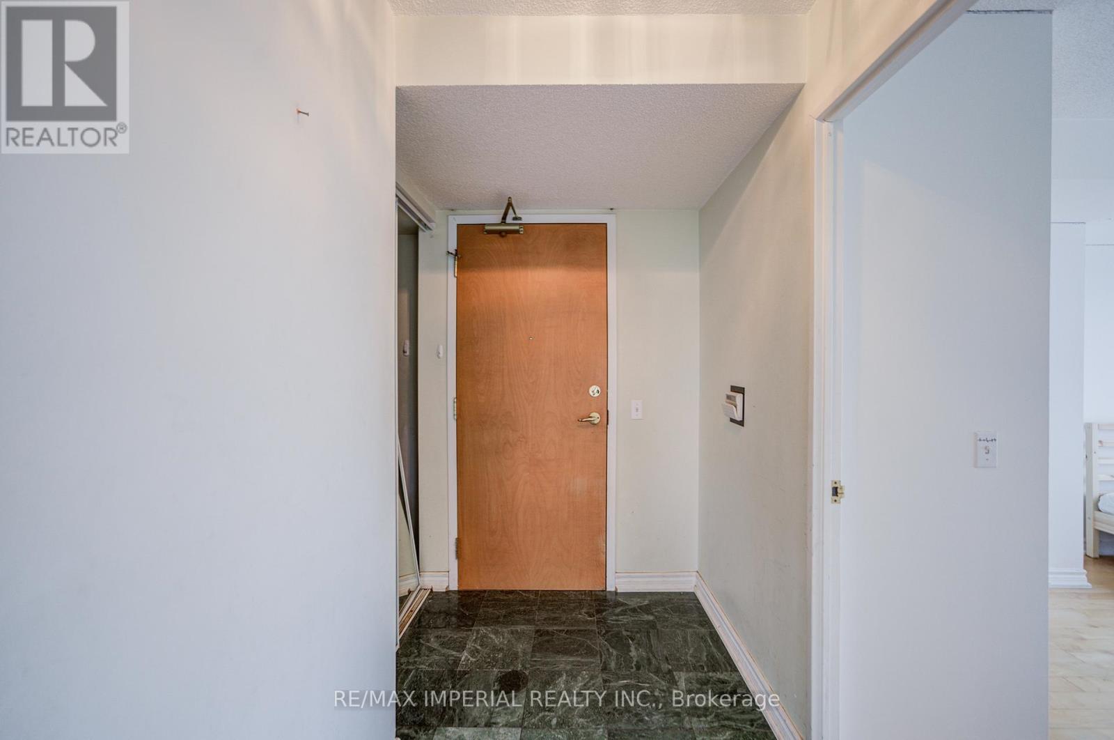 2302 - 238 Doris Avenue, Toronto, Ontario  M2N 6W1 - Photo 10 - C13072300