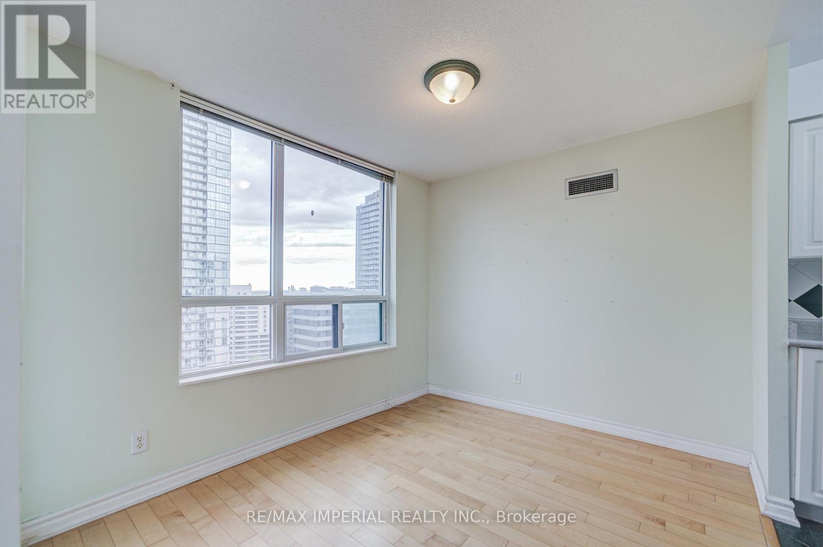 2302 - 238 Doris Avenue, Toronto, Ontario  M2N 6W1 - Photo 16 - C13072300