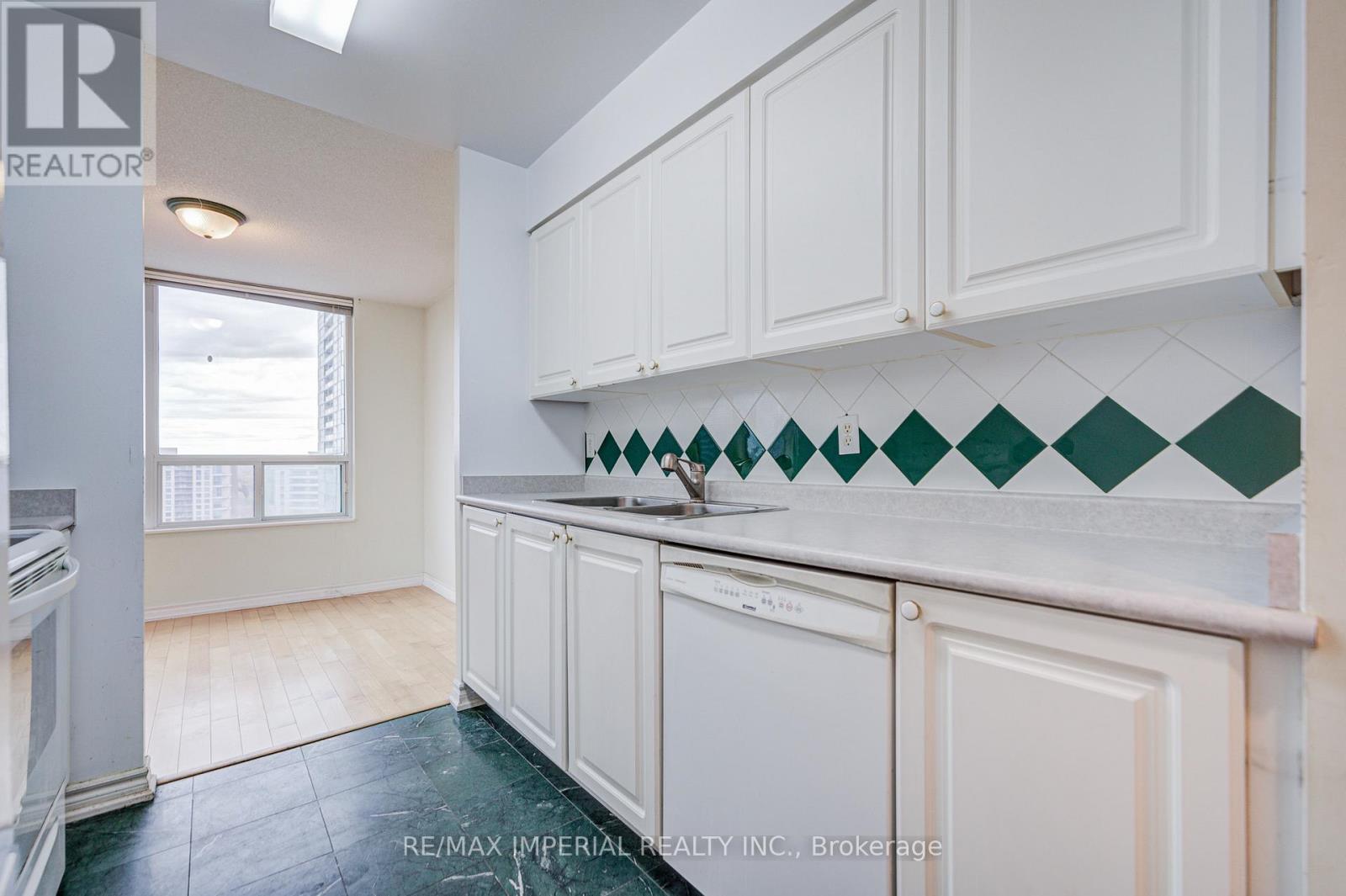 2302 - 238 Doris Avenue, Toronto, Ontario  M2N 6W1 - Photo 22 - C13072300