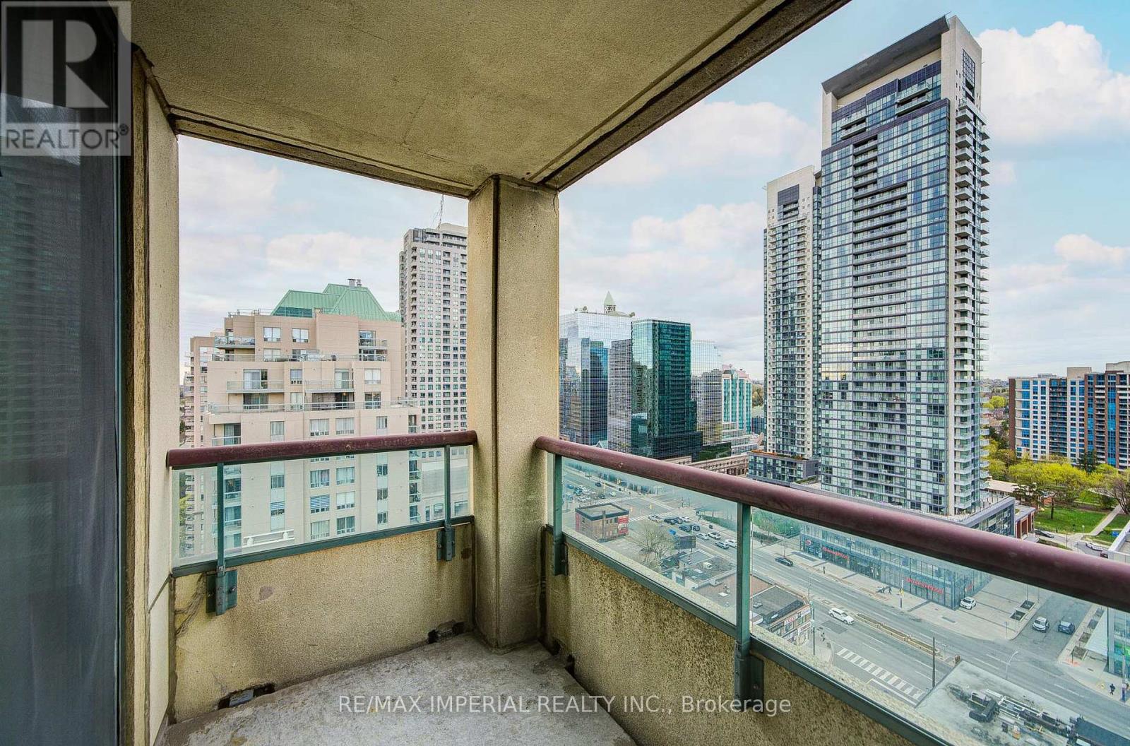 2302 - 238 Doris Avenue, Toronto, Ontario  M2N 6W1 - Photo 37 - C13072300