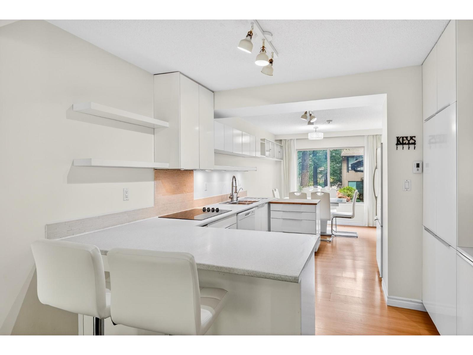 32 3015 Trethewey Street, Abbotsford, British Columbia  V2T 3R4 - Photo 12 - R3118180