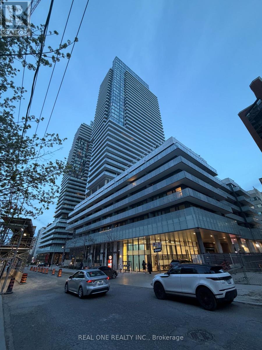 1902 - 161 ROEHAMPTON AVENUE, Toronto, Ontario