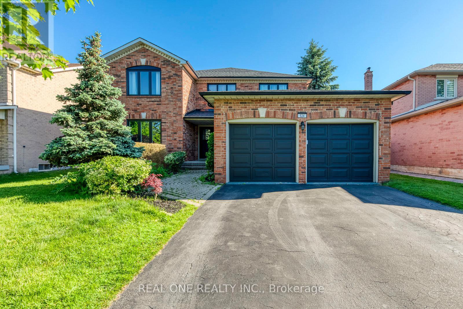 524 BLENHEIM CRESCENT, Oakville, Ontario