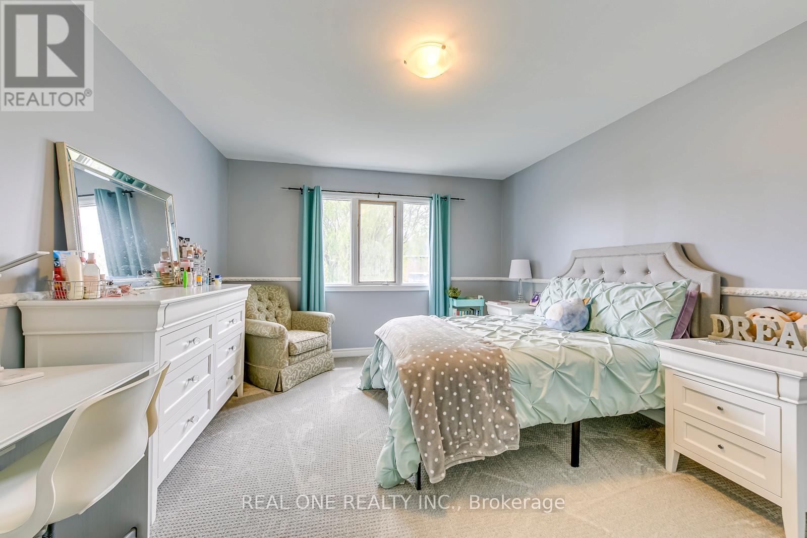 524 Blenheim Crescent, Oakville, Ontario  L6J 6P3 - Photo 33 - W13073560