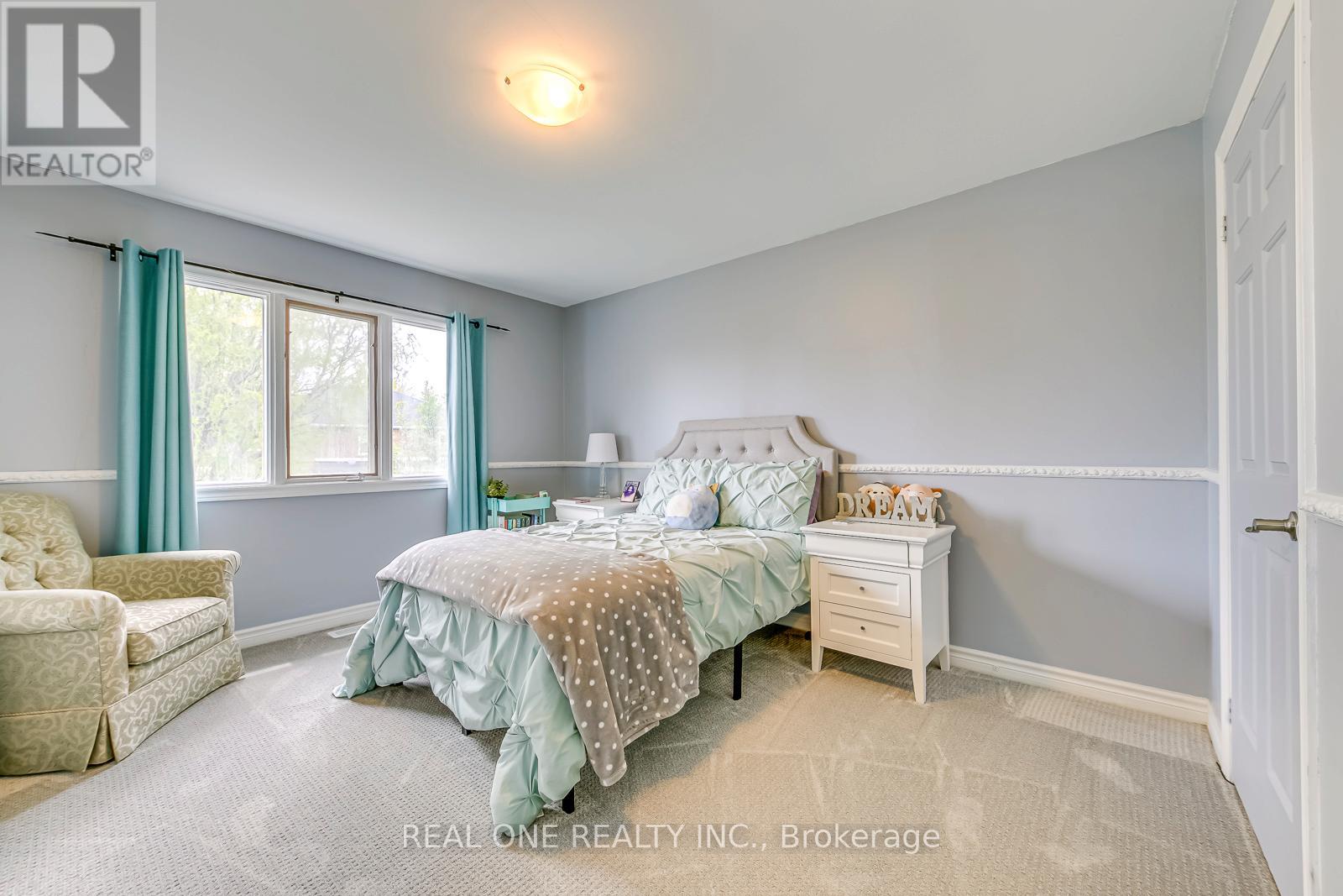 524 Blenheim Crescent, Oakville, Ontario  L6J 6P3 - Photo 34 - W13073560