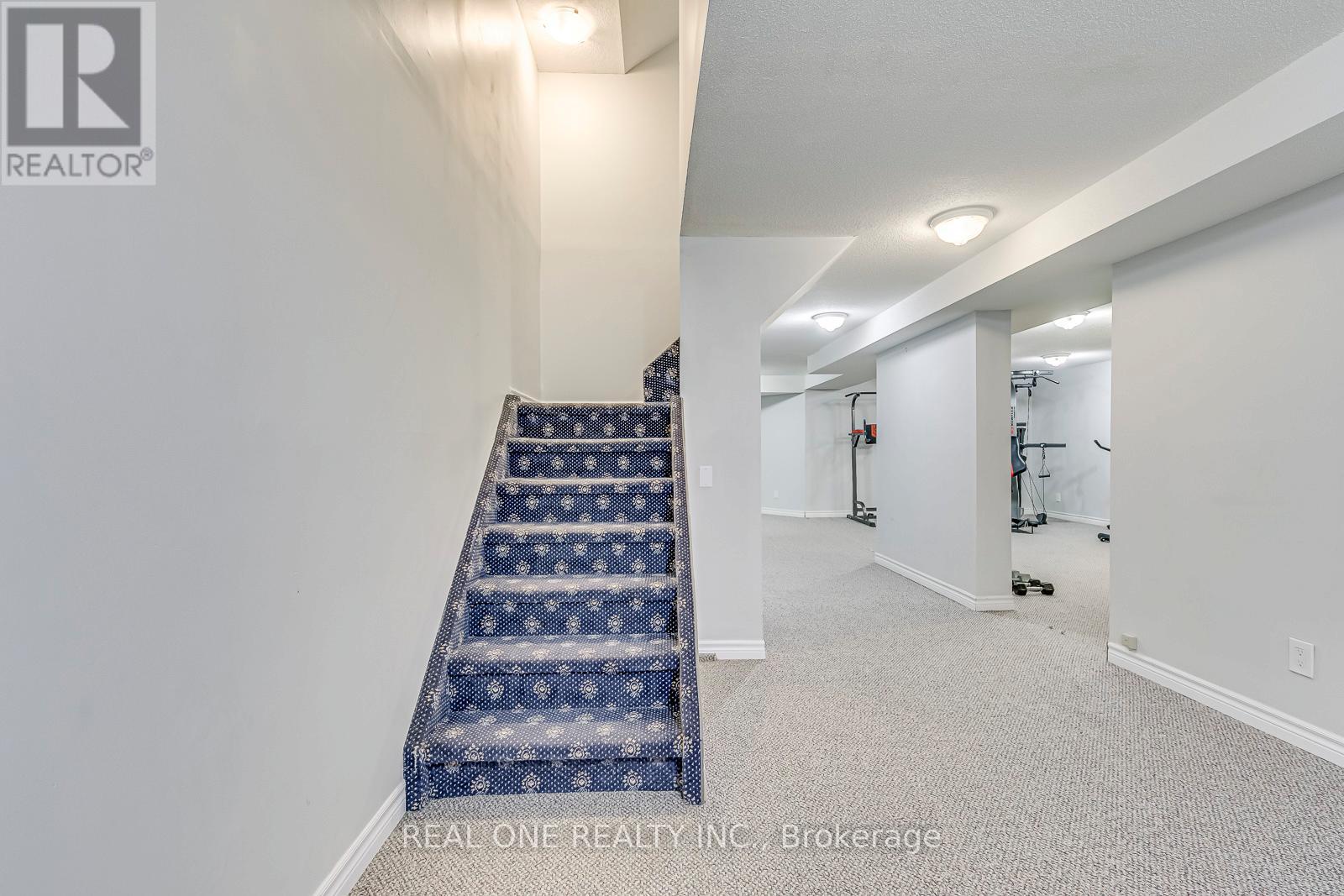 524 Blenheim Crescent, Oakville, Ontario  L6J 6P3 - Photo 39 - W13073560