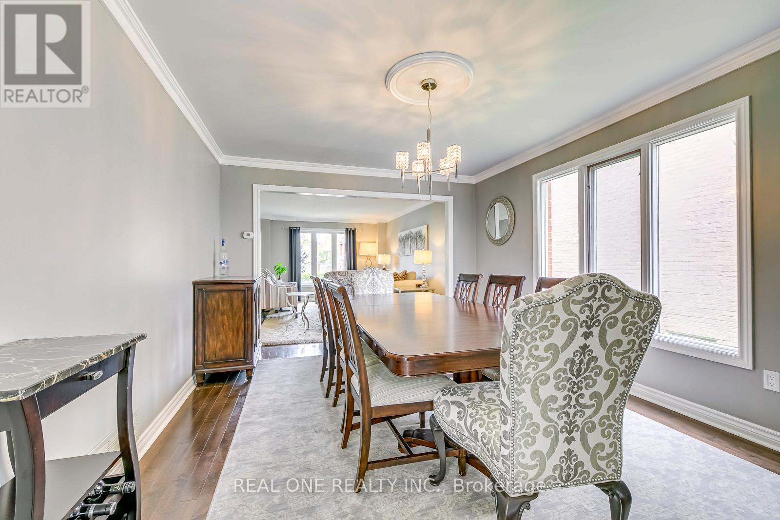 524 Blenheim Crescent, Oakville, Ontario  L6J 6P3 - Photo 9 - W13073560