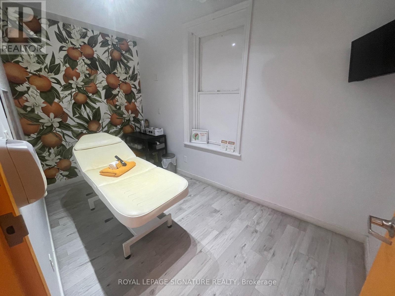 106 Main Street N, Markham, Ontario  L3P 1Y1 - Photo 12 - N13040036