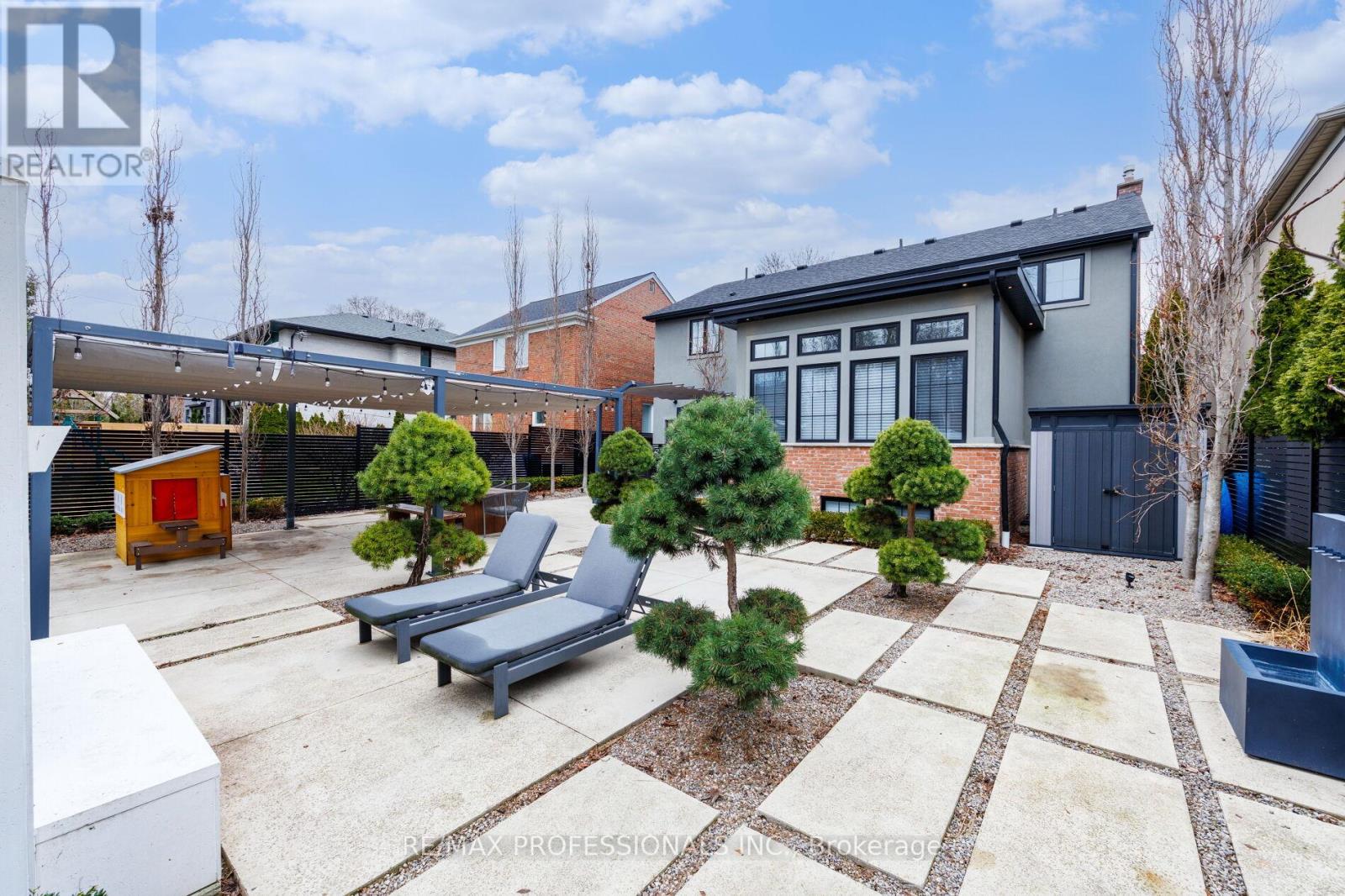 9 Bernice Avenue, Toronto, Ontario  M8Y 1Z5 - Photo 38 - W13003874