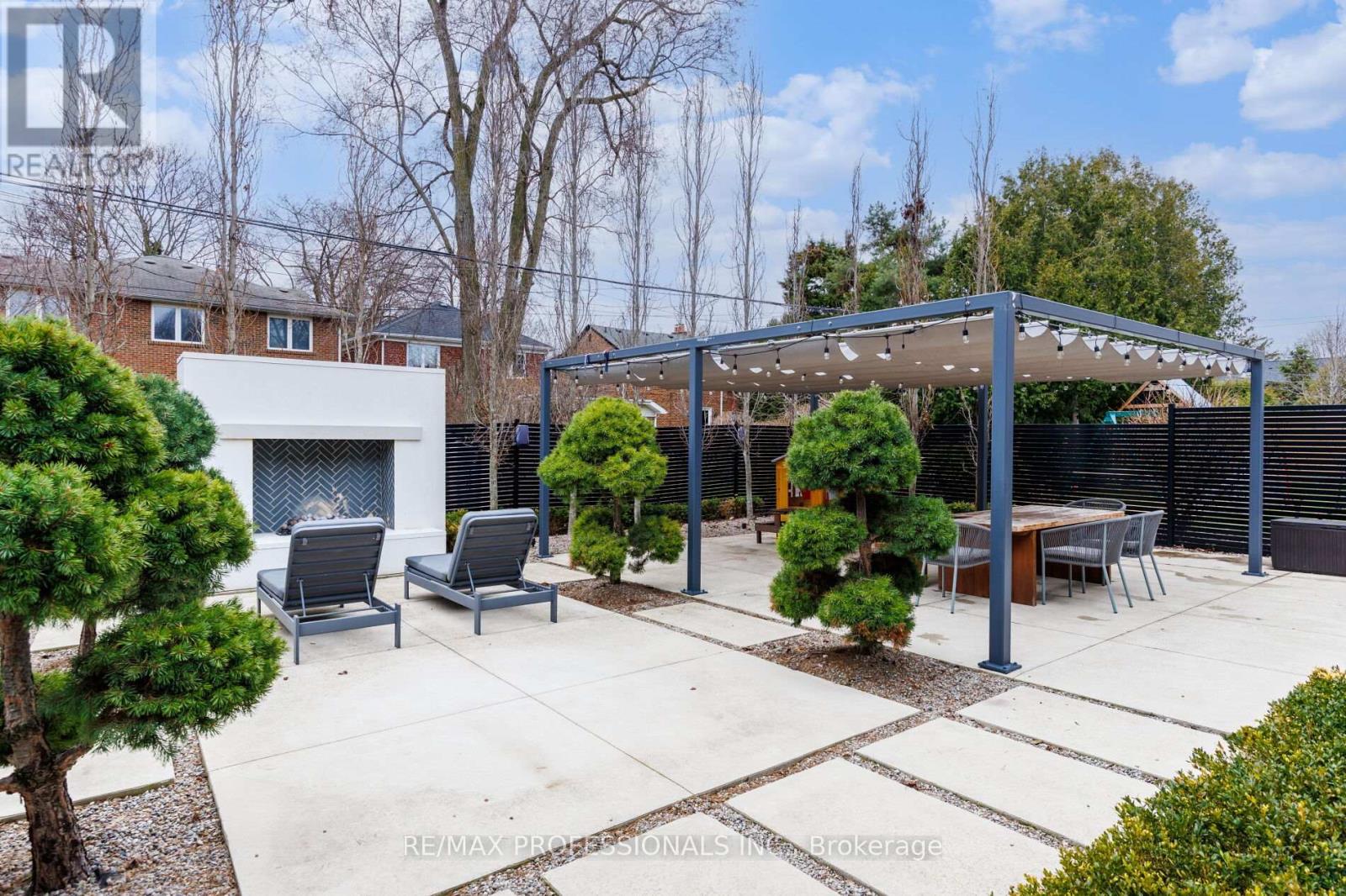 9 Bernice Avenue, Toronto, Ontario  M8Y 1Z5 - Photo 37 - W13003874