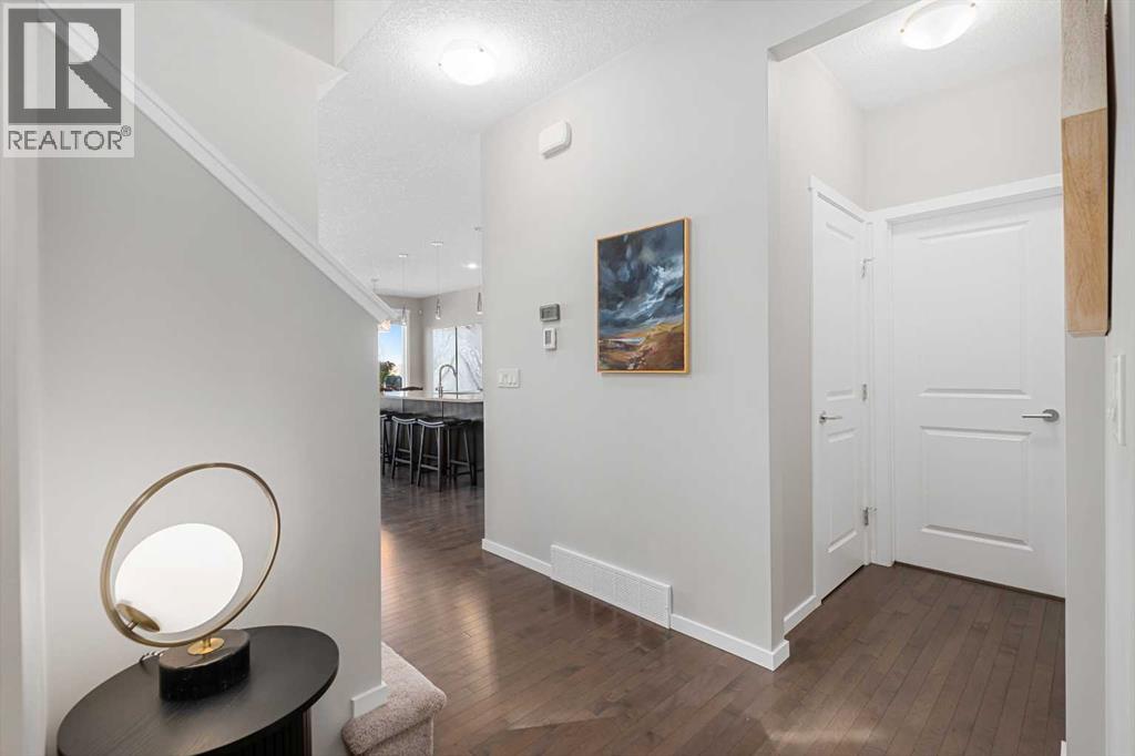 49 Tuscany Ridge Circle Nw, Calgary, Alberta  T3L 0E6 - Photo 2 - A2307227
