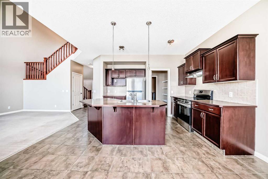 60 Sunset Circle, Cochrane, Alberta  T4C 0C3 - Photo 8 - A2307268
