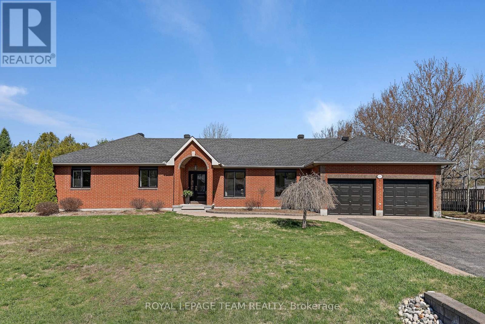 6567 COURTLAND GROVE CRESCENT, Ottawa, Ontario