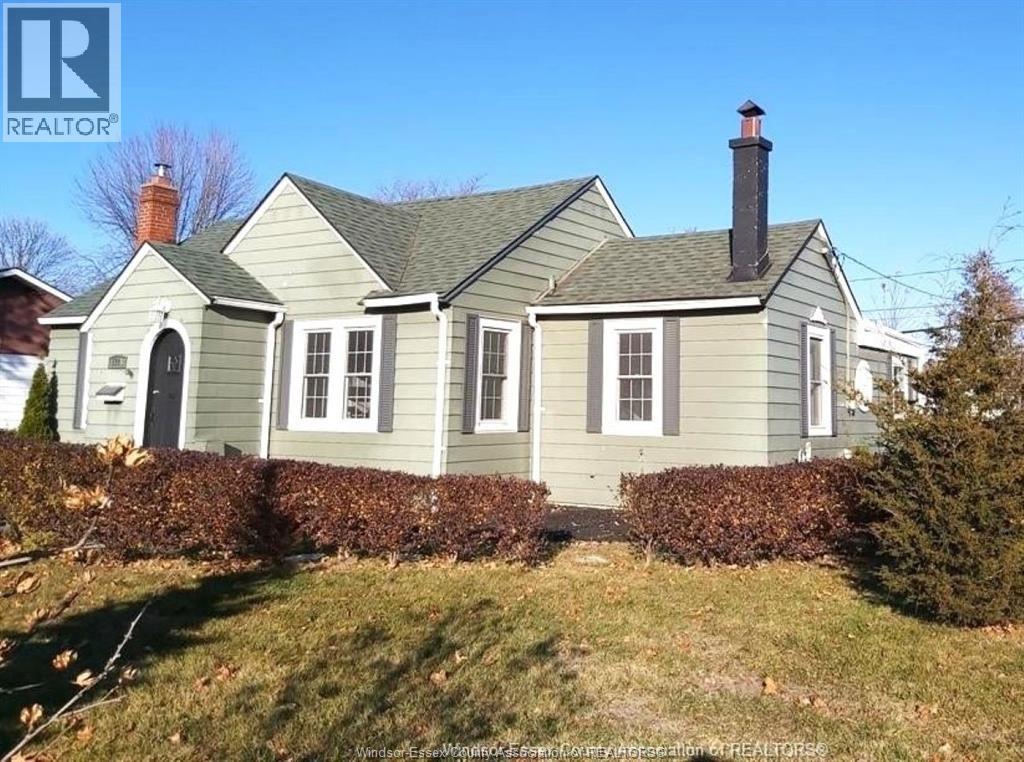 3396 WOODWARD BOULEVARD, Windsor, Ontario
