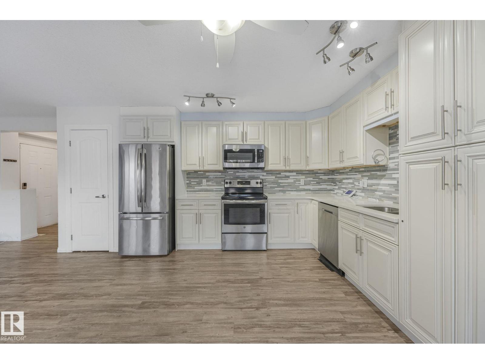 #2 11813 43 St Nw, Edmonton, Alberta  T5W 2P3 - Photo 7 - E4485405