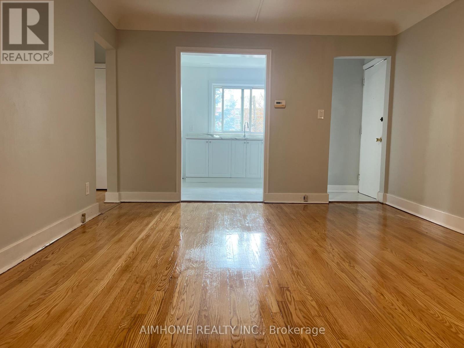 4 - 425 Burlington Avenue, Burlington, Ontario  L7S 1R3 - Photo 2 - W13073574
