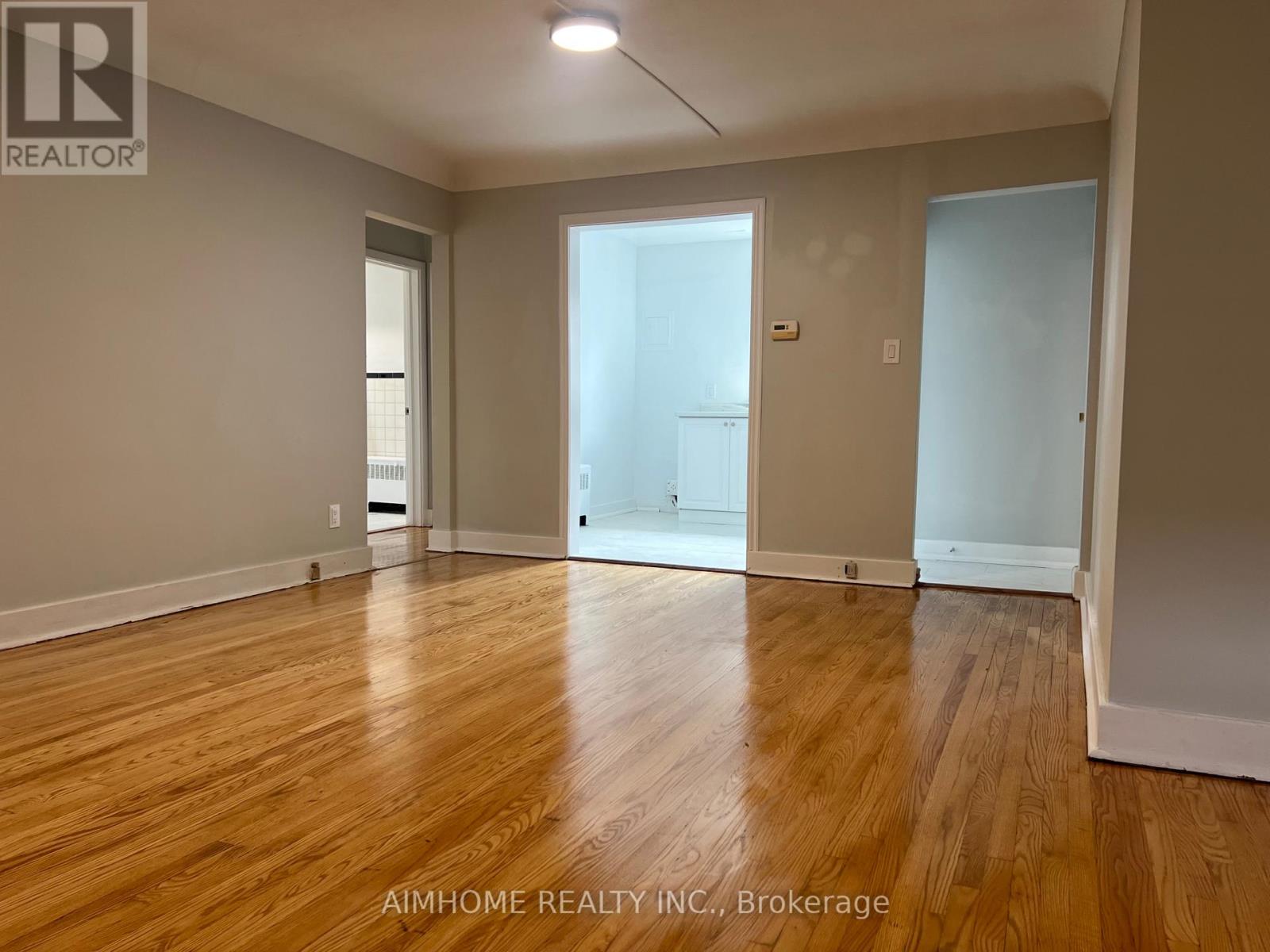 4 - 425 Burlington Avenue, Burlington, Ontario  L7S 1R3 - Photo 7 - W13073574