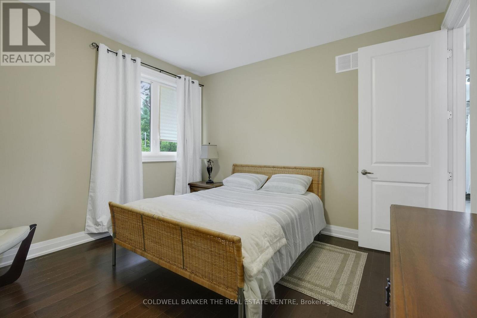 34 Oakwood Avenue, Tiny, Ontario  L9M 0J2 - Photo 21 - S12840090