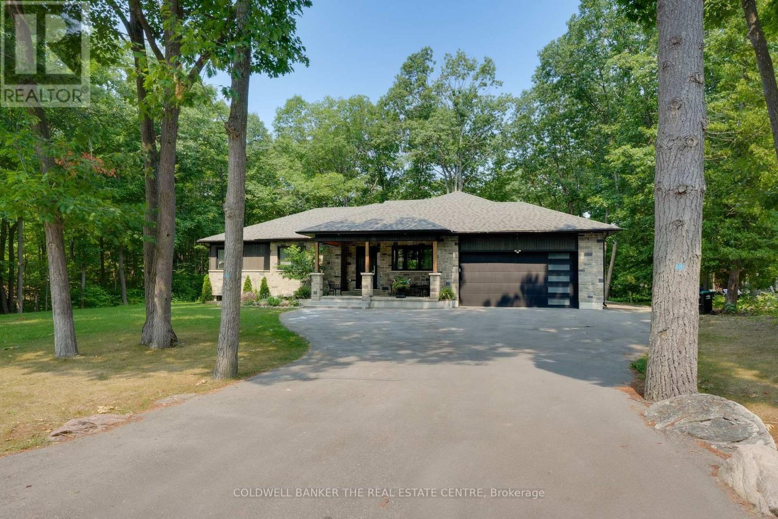 34 Oakwood Avenue, Tiny, Ontario  L9M 0J2 - Photo 2 - S12840090