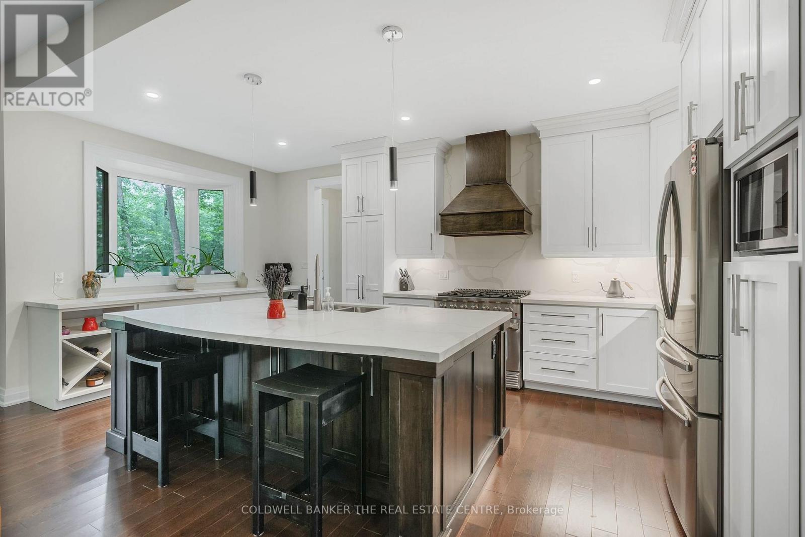 34 Oakwood Avenue, Tiny, Ontario  L9M 0J2 - Photo 7 - S12840090