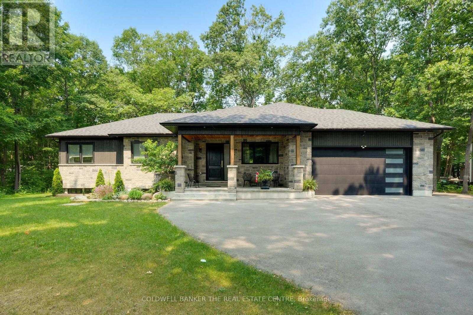 34 OAKWOOD AVENUE, Tiny, Ontario