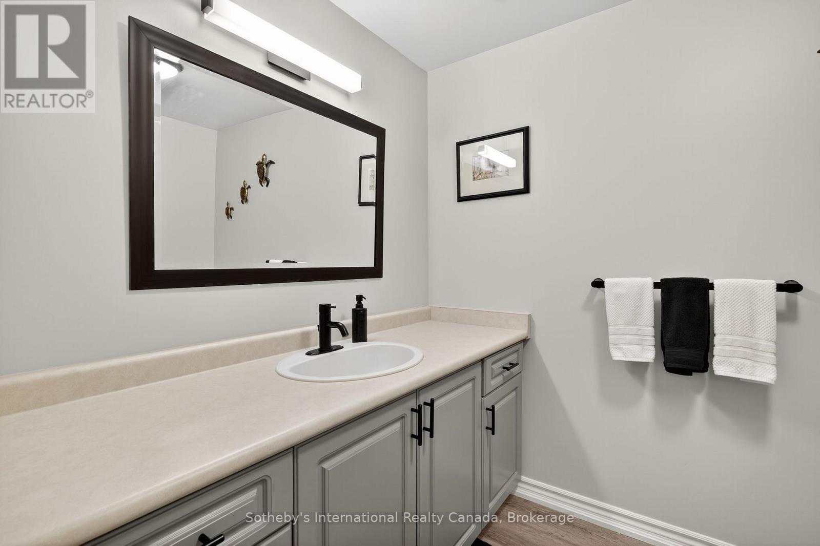 35 Elgin Street S, Blue Mountains, Ontario  N0H 2P0 - Photo 31 - X12735124