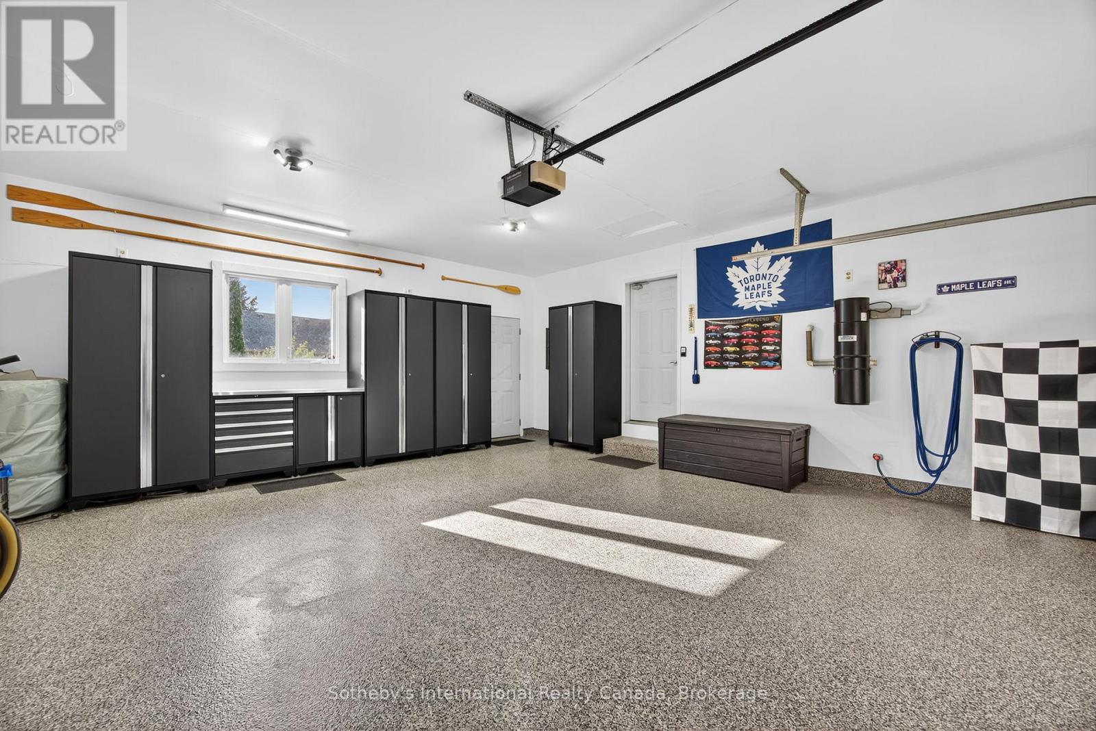 35 Elgin Street S, Blue Mountains, Ontario  N0H 2P0 - Photo 5 - X12735124