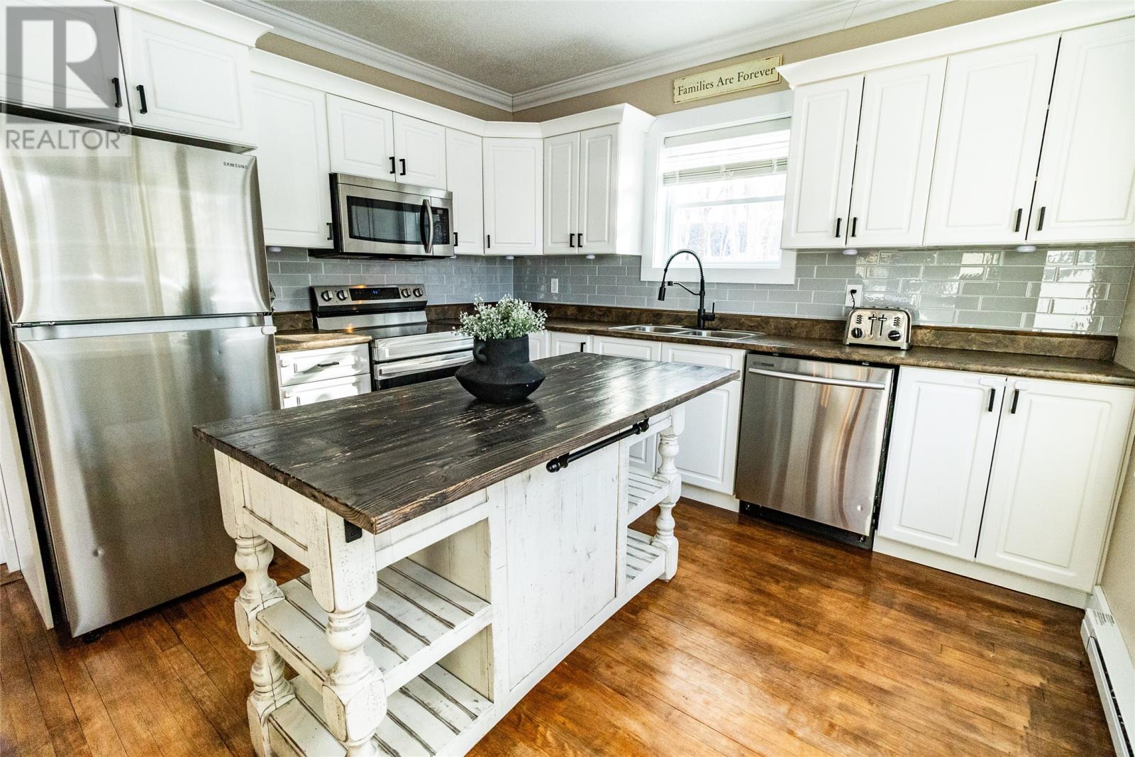12 Upper Nicholsville Road, Deer Lake, Newfoundland & Labrador  A8A 1E9 - Photo 4 - 1295534