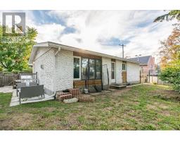 2465 TUPPER AVENUE, Ottawa, Ontario