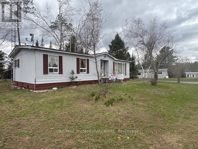 1021 Fifth Lane, Minden Hills, Ontario  K0M 2K0 - Photo 2 - X12951980