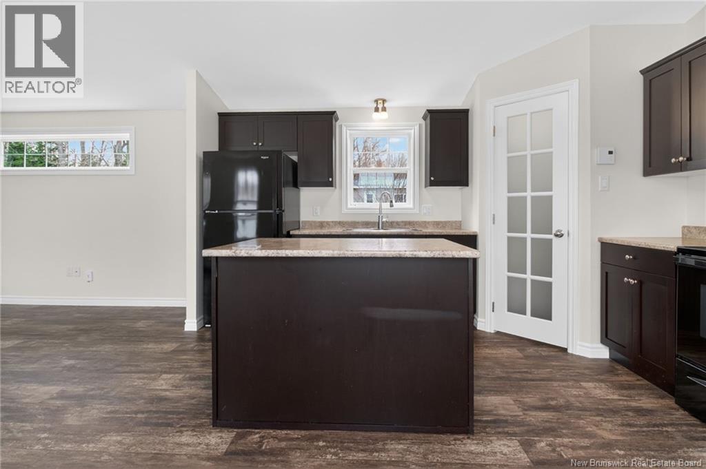 98 River East Drive, Riverview, New Brunswick  E1B 4Y3 - Photo 18 - NB138167