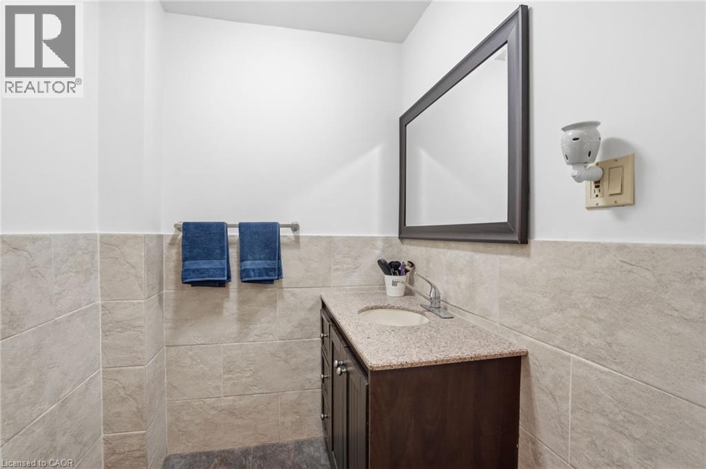 94 Mountain Park Avenue, Hamilton, Ontario  L9A 1A3 - Photo 18 - 40825614