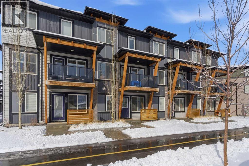 580 Savanna Boulevard NE, Calgary, Alberta  T3N 1A8 - Photo 4 - A2293594
