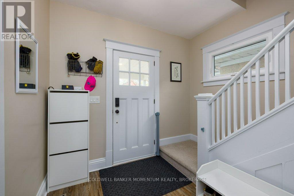223 Geneva Street, St. Catharines, Ontario  L2R 4P9 - Photo 7 - X13073646