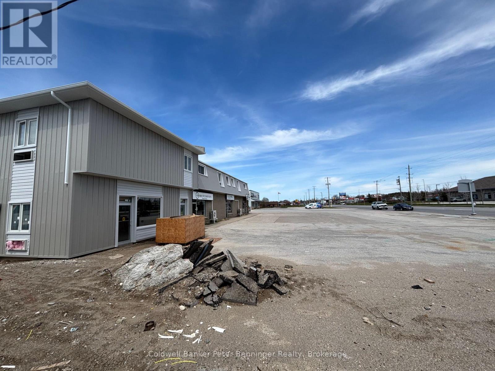 5101 Hwy 21 Highway E, Saugeen Shores, Ontario  N0H 2C1 - Photo 2 - X13073666